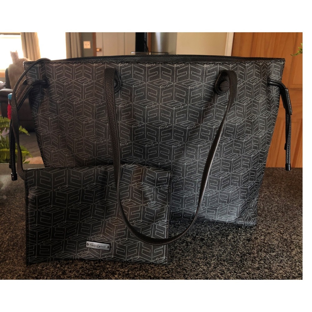 *PRICE DROP* FOLEY&CORINNA Signature Tote